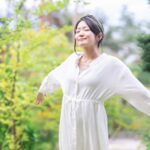 惑星が順行に！婚活に追い風が吹く時期と開運アクション4つ